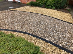 Gravel / Low Maintenance